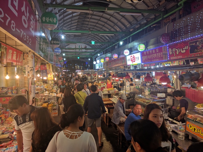 Gwangjang market